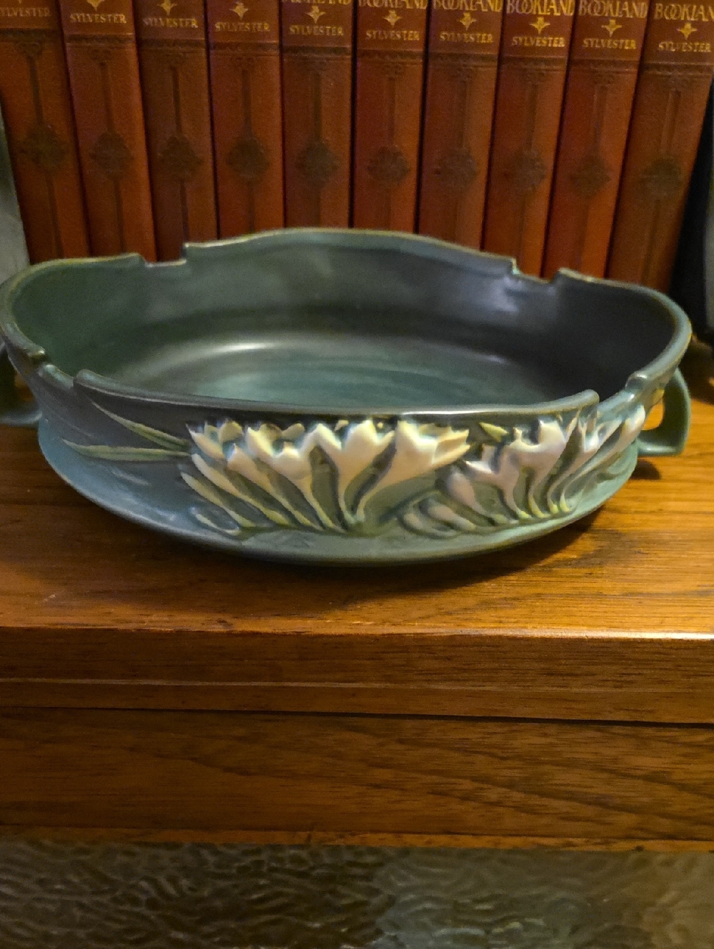 Vintage Roseville Pottery "Freesia" Green Console Bowl 10"